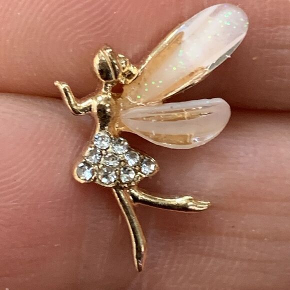 Fairy Tinkerbell Studs, Fairycore Angel Wings Tinker Bell Unisex Dainty Earrings - Picture 6 of 11